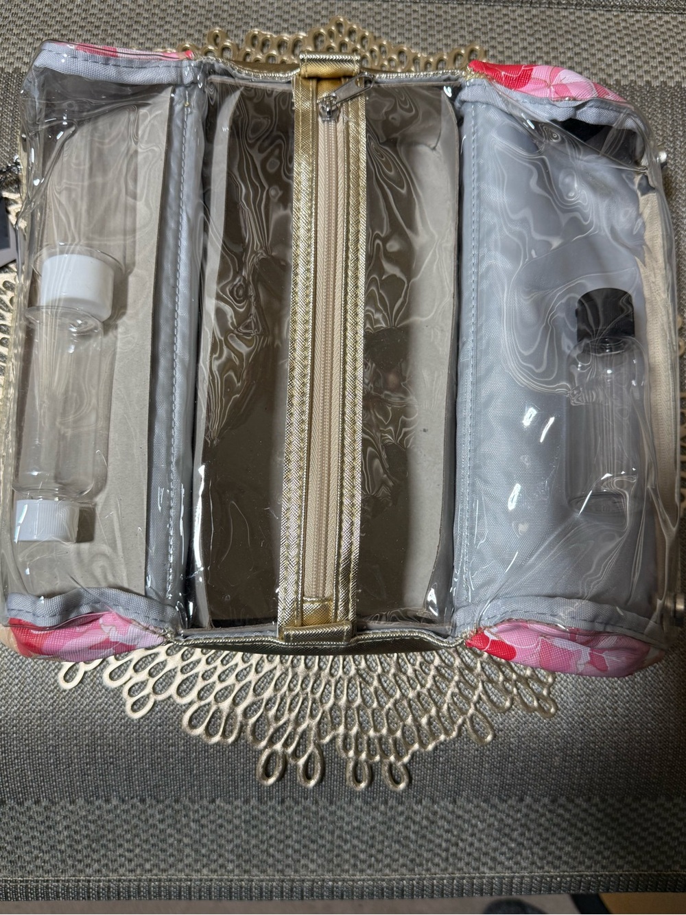 Tahari Floral Cosmetic/Makeup Bag - Pink & Gold Metallic with 3 Travel bottles - Picture 6 of 10